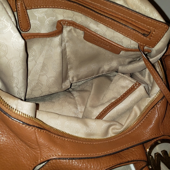 Authentic leather Michael kors Hobo - Picture 4 of 14